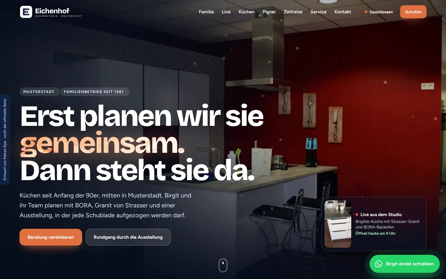 Startseite Küchenstudio Eichenhof (Beispiel) am Laptop
